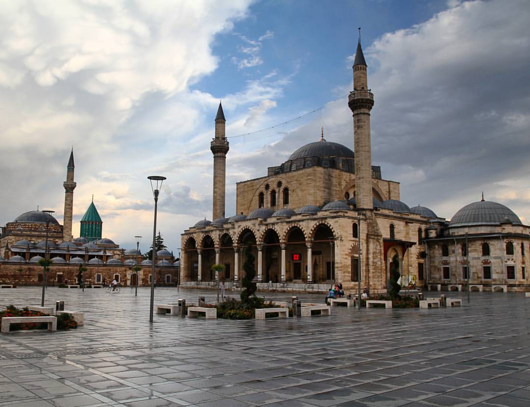 Holy Shrine of Maulana Jalaluddin Mohammad Rumi Balkhi In Konya 43